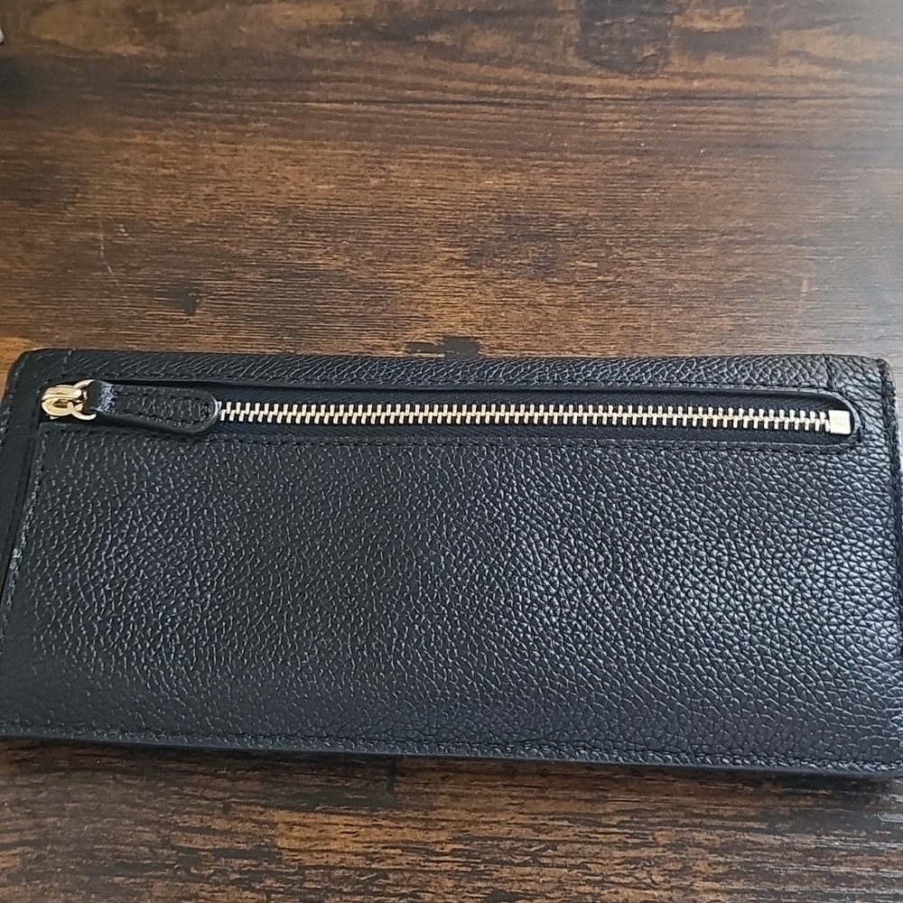 Michael Kors Black Leather Slim Continental Wallet with Gold Logo - Picture 2 of 3